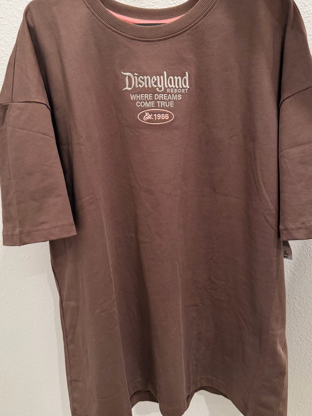 Disneyland Oversized where dreams come true graphic t-shirt NWT XL new to park - Picture 5 of 8